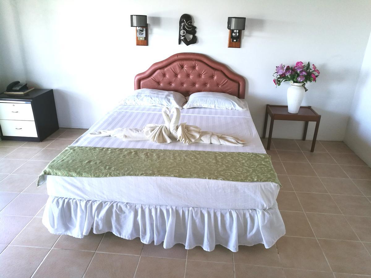 Honiara Hotel Eksteriør billede