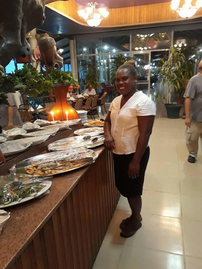 Honiara Hotel Eksteriør billede